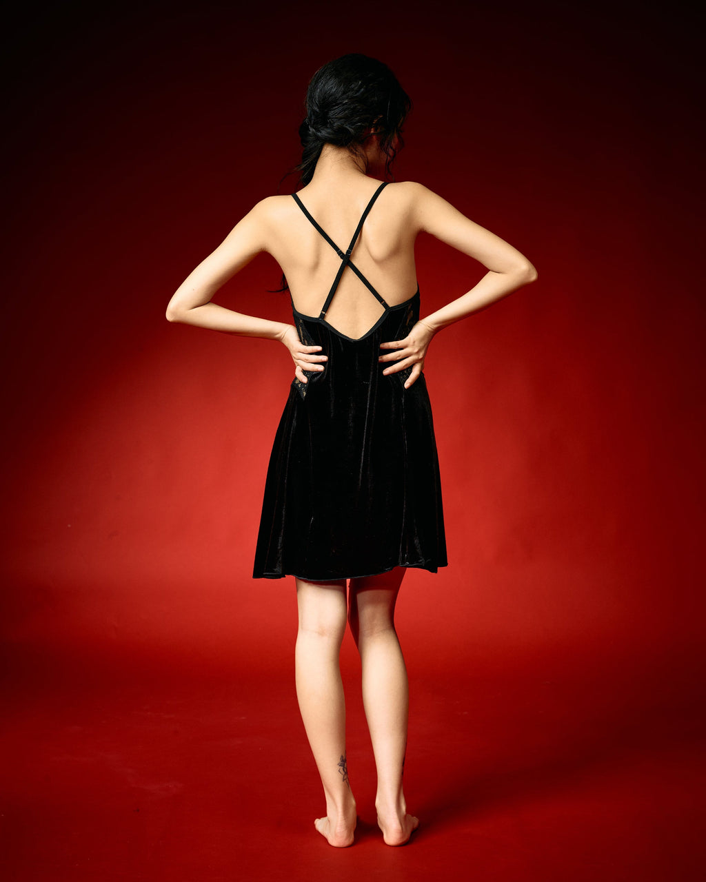 Nocturne Black Velvet Lace Nightdress Set