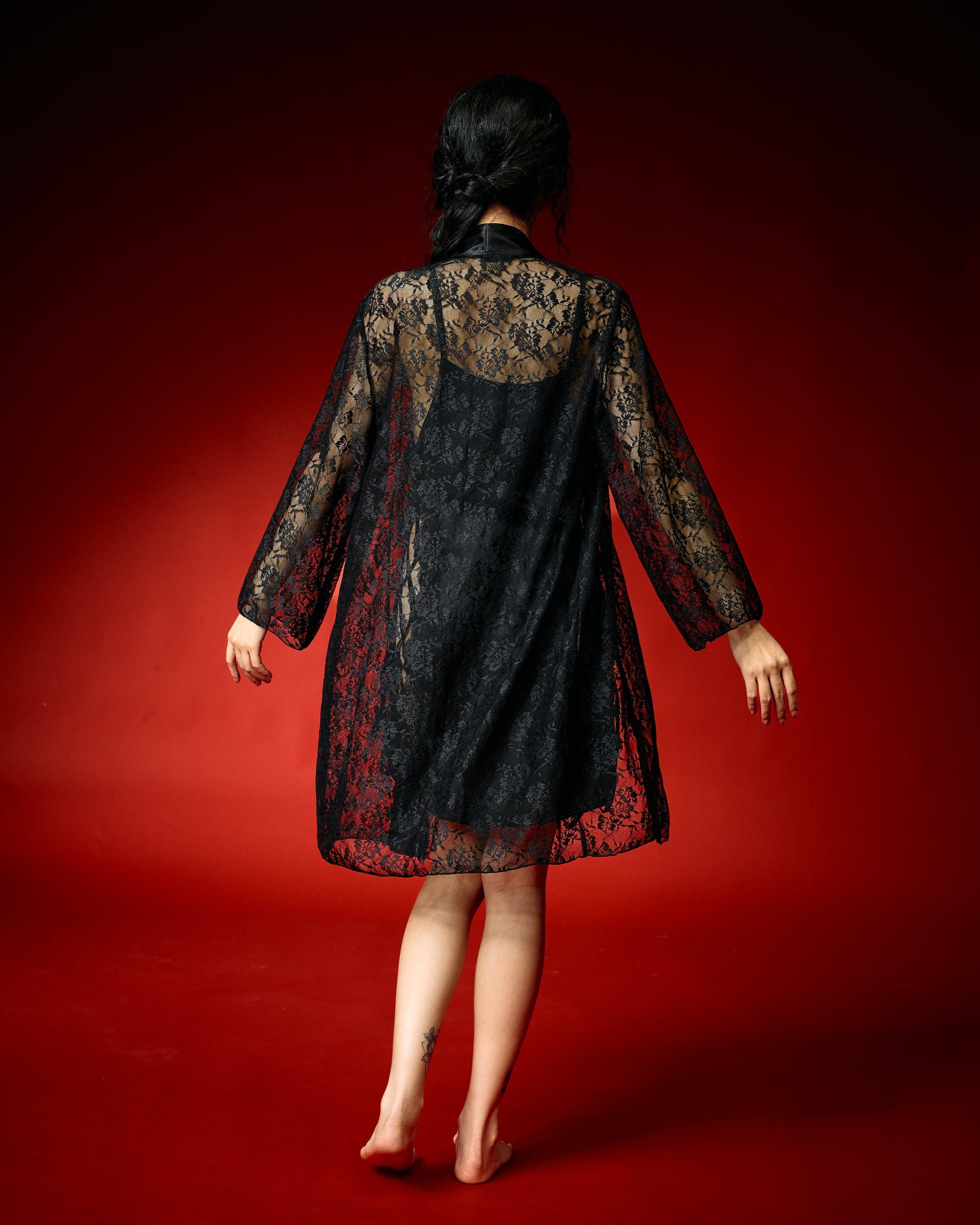 Black Veil Satin Lace Nightdress with Robe